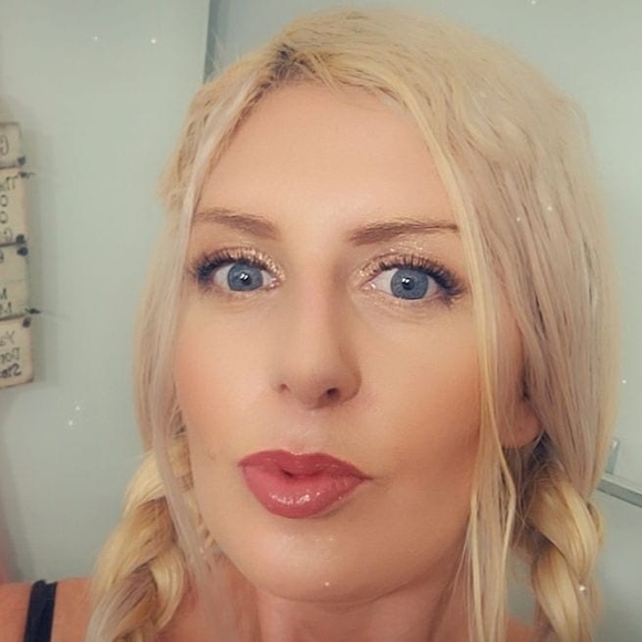 krystalyourz